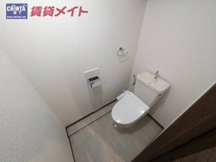 伊勢中川駅 徒歩5分 2階の物件内観写真